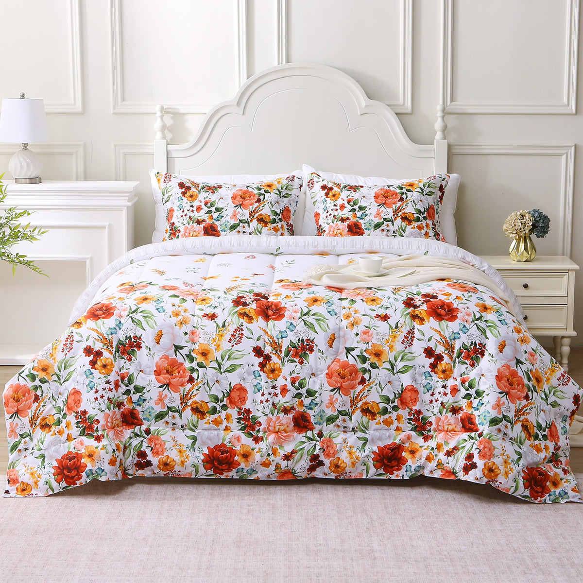 Mooreeke Floral Queen Size Comforter Sets, Lightweight Purple Lavender Botanical Printed Bedding for All Seasons, 3-Piece Vintage Bed in a Bag with Fluffy Quilted Reversible Comforter & 2 Pillow Shams